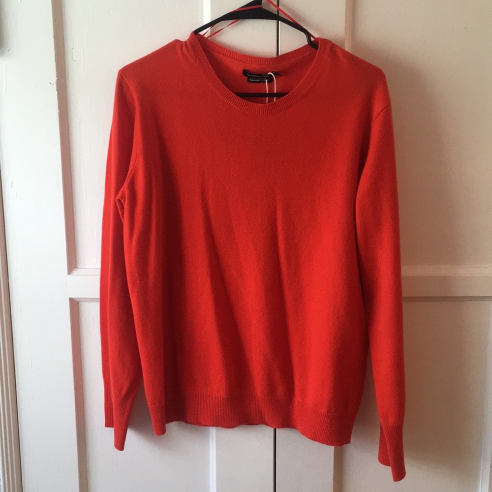 Brand new Italian cashmere sweater